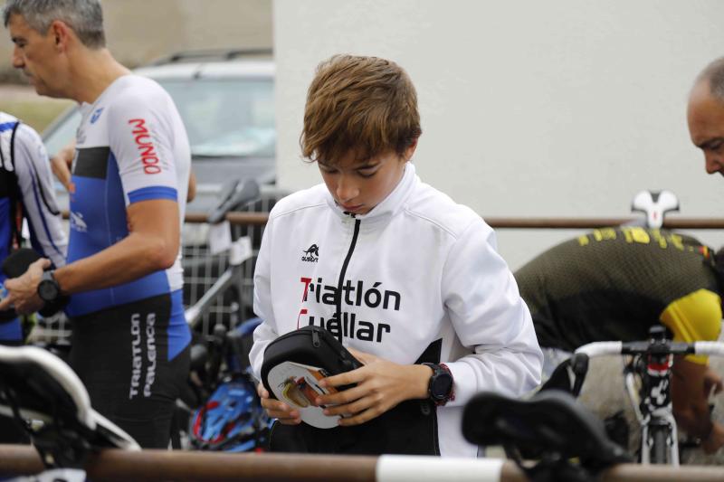 Fotos: Un centenar de atletas desafían a la lluvia en Valbuena de Duero (1/2)