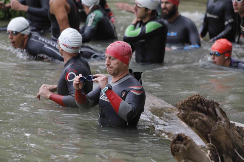Fotos: Un centenar de atletas desafían a la lluvia en Valbuena de Duero (1/2)