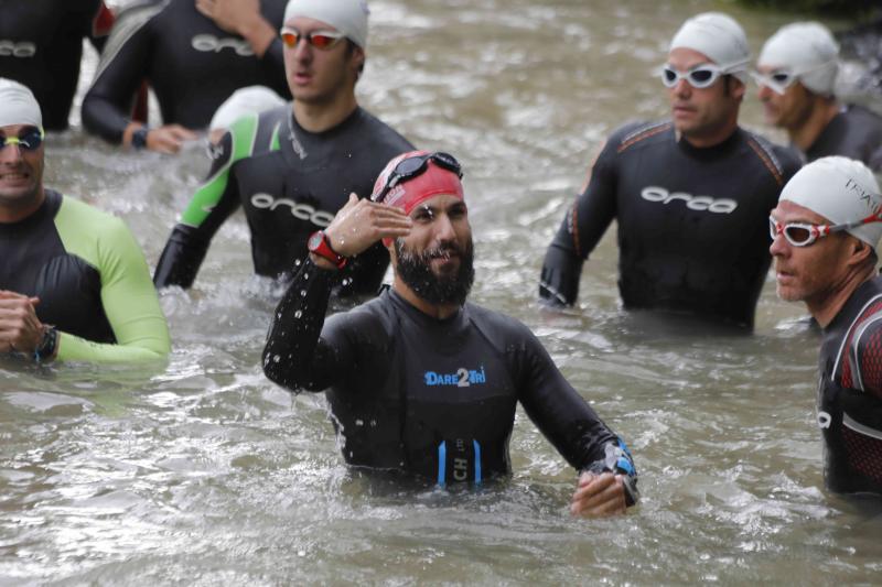 Fotos: Un centenar de atletas desafían a la lluvia en Valbuena de Duero (1/2)