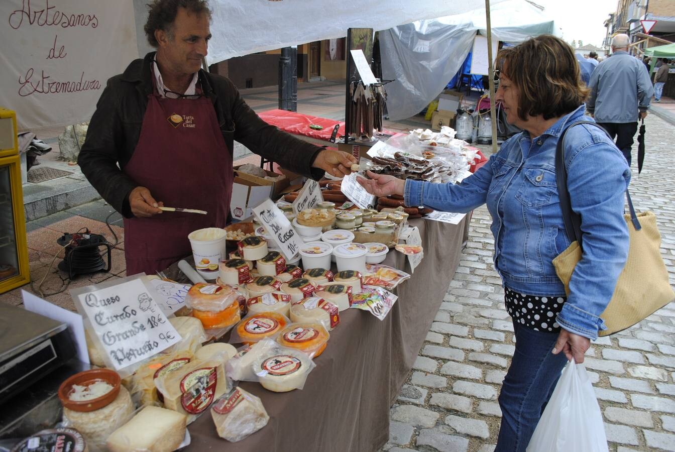 Fotos: IX Mercado del Queso de Villalón de Campos