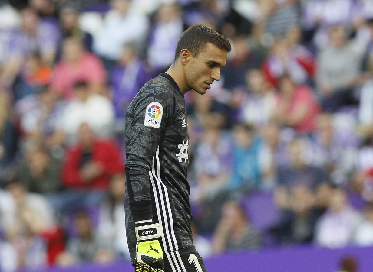 Óscar Plano adelantó al Real Valladolid después de una gran jugada llevada por Nacho, Guardiola y Toni Villa y empató Carlos Fernández