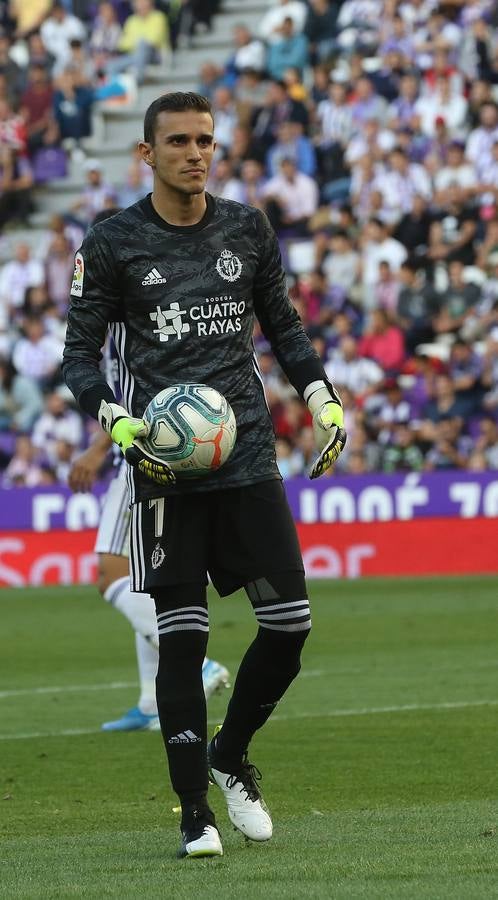 Óscar Plano adelantó al Real Valladolid después de una gran jugada llevada por Nacho, Guardiola y Toni Villa y empató Carlos Fernández