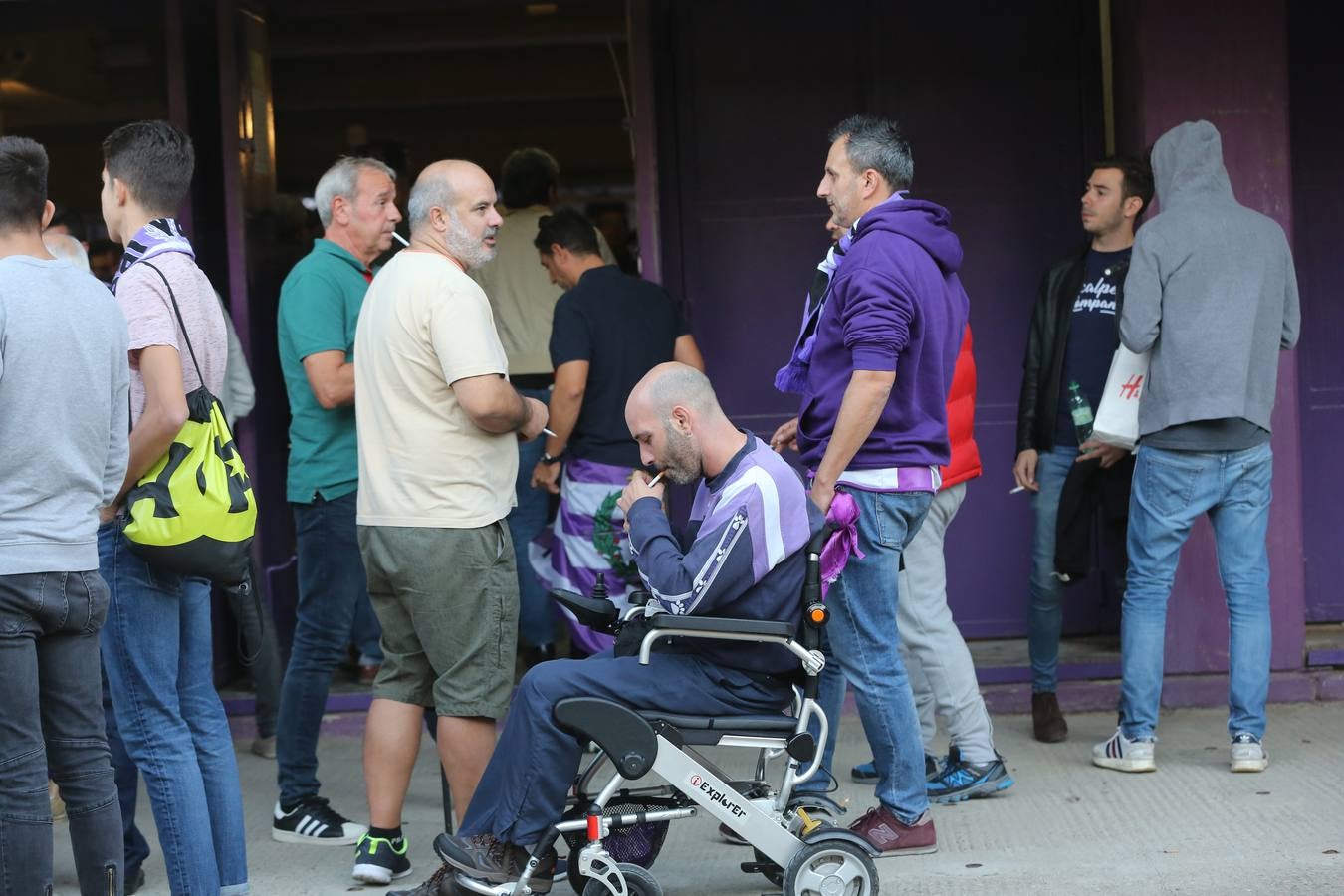 Óscar Plano adelantó al Real Valladolid después de una gran jugada llevada por Nacho, Guardiola y Toni Villa y empató Carlos Fernández