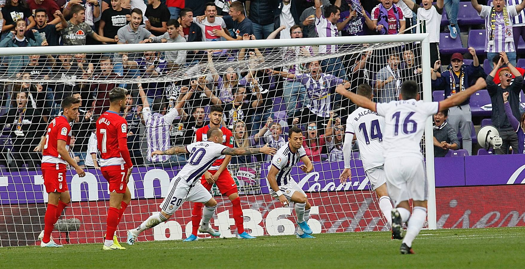 Óscar Plano adelantó al Real Valladolid después de una gran jugada llevada por Nacho, Guardiola y Toni Villa y empató Carlos Fernández