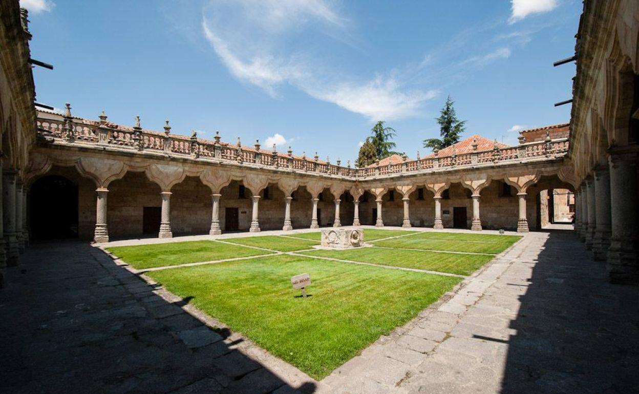 Imagen del Patio de Escuelas Menores de la Universidad de Salamanca. 