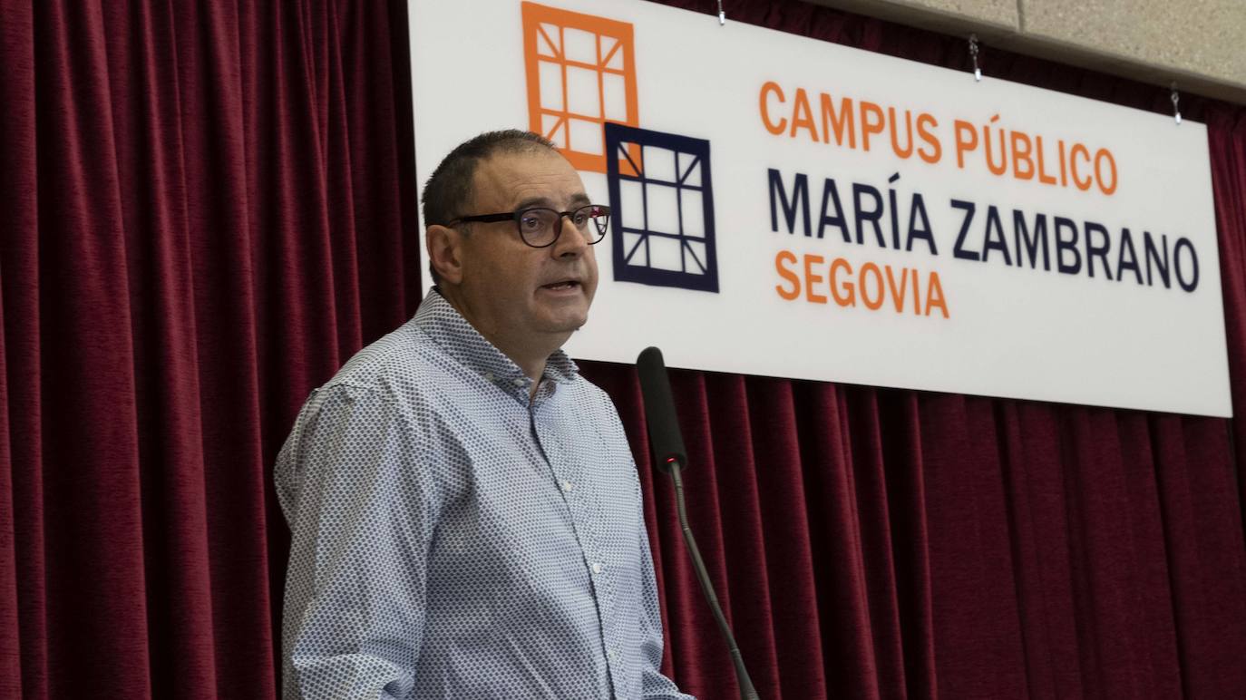 Fotos: «Conectados»en la UVA