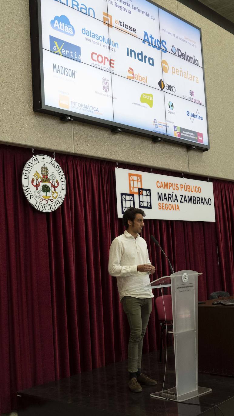 Fotos: «Conectados»en la UVA