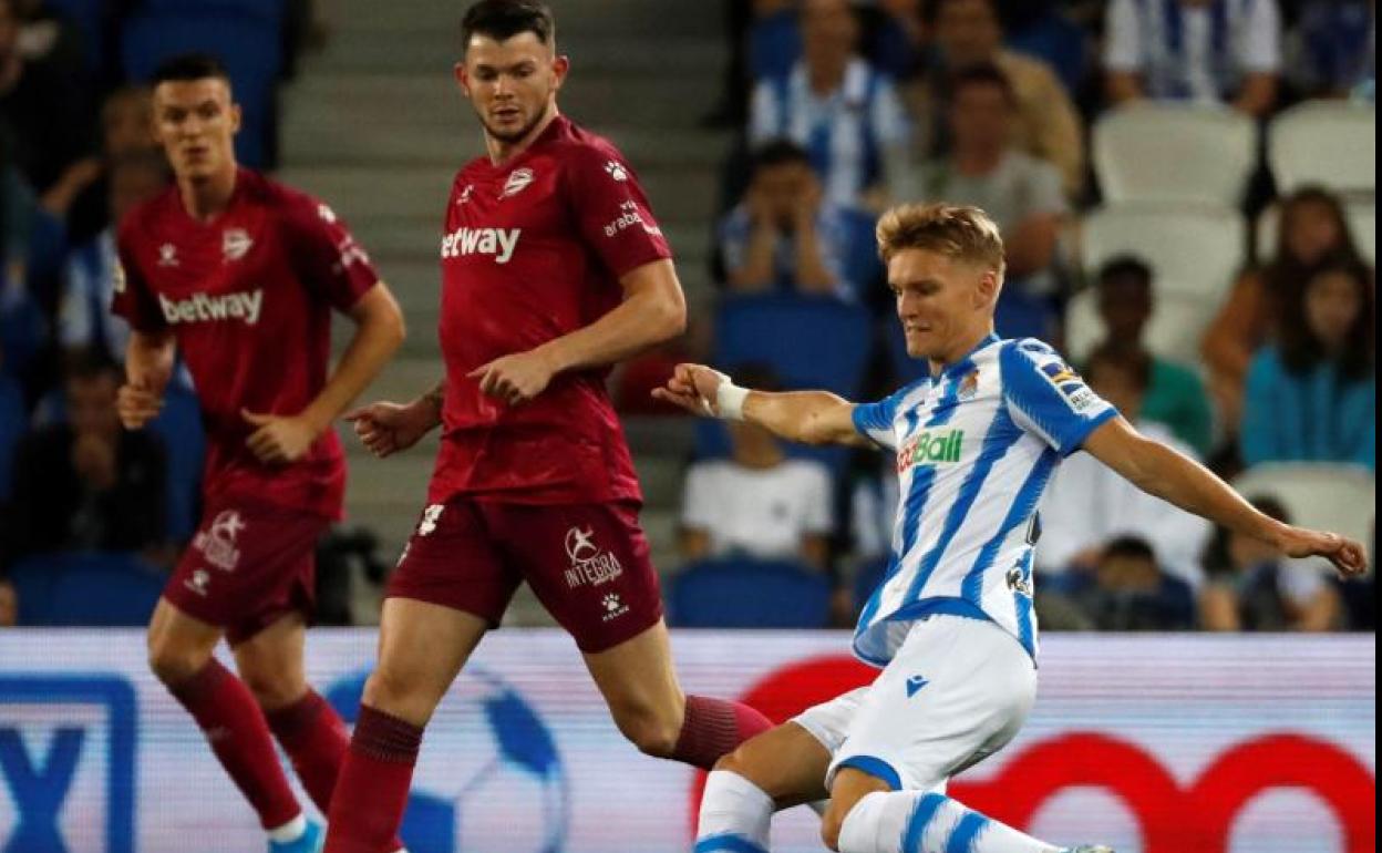 El realista Odegaard, en una acción del partido. 