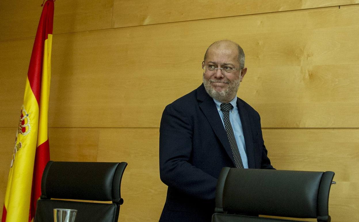 El vicepresidente de la Junta y consejero de Transparencia, Ordenación del Territorio y Acción Exterior, Francisco Igea. 