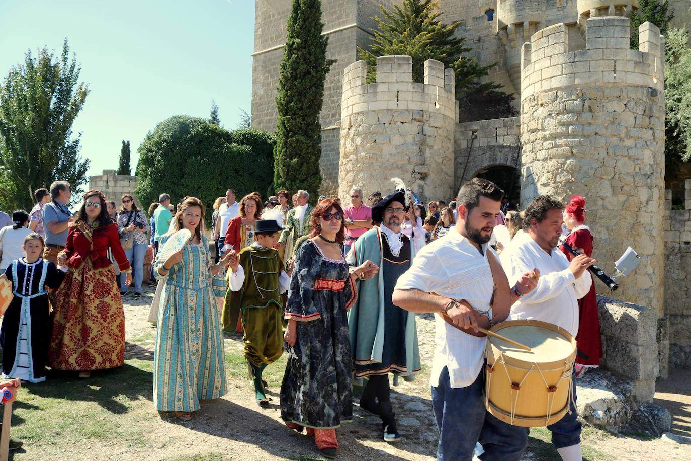 Fotos: Ampudia, esplendorosa en su fiesta barroca