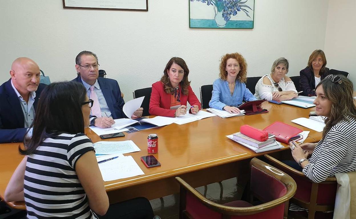 El Ayuntamiento reanuda la Comisión Municipal de Prevención del Acoso Escolar