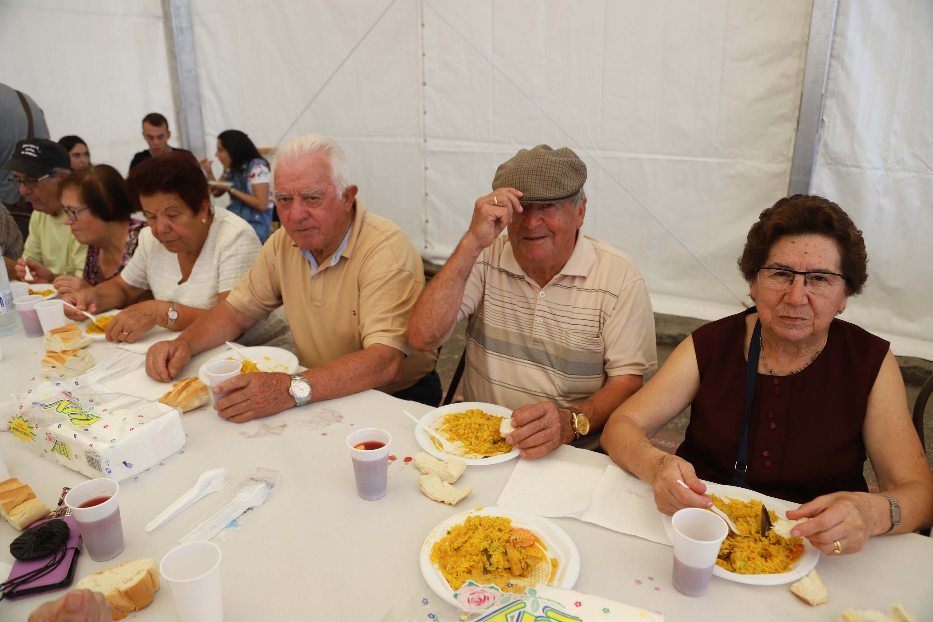 Fotos: Comida popular en las fiestas de Juzbado