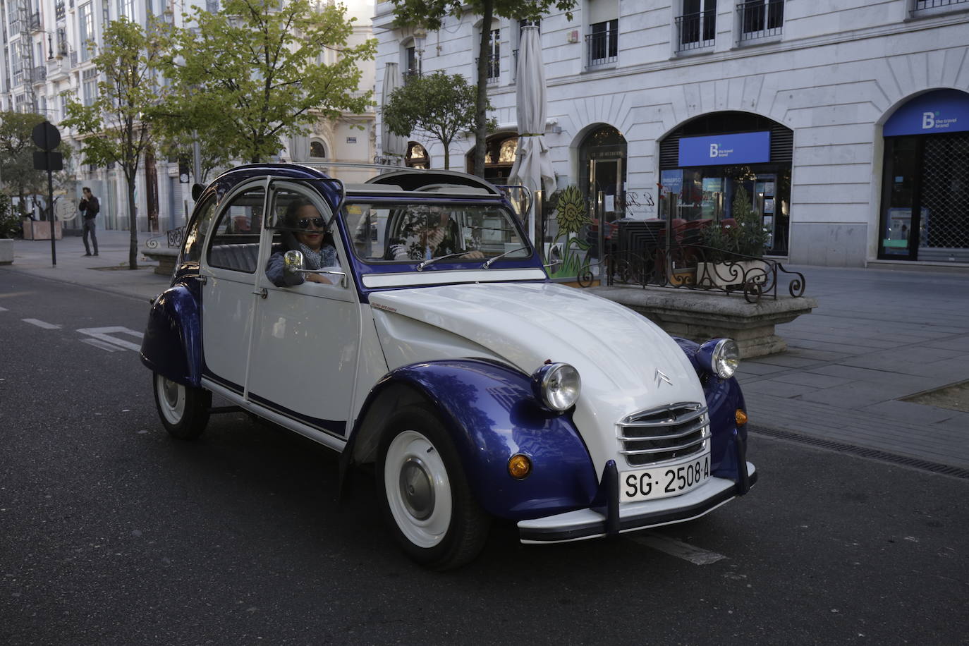 El Valladolid Motor Vintage celebra su séptima edición con récord de participación.