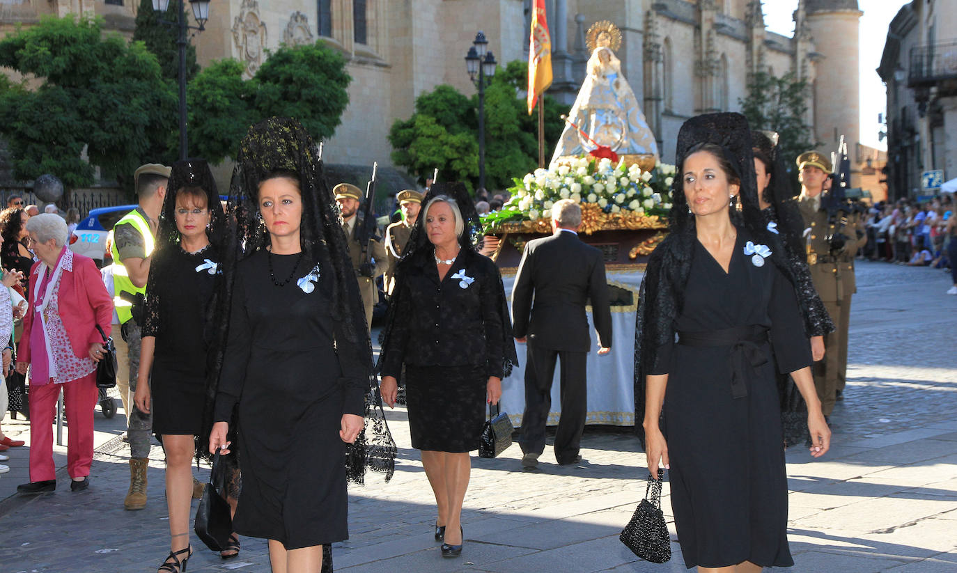 Finaliza la solemne novena de la patrona de Segovia, que ha sido acompañada por miles de segovianos en el traslado desde la Catedral
