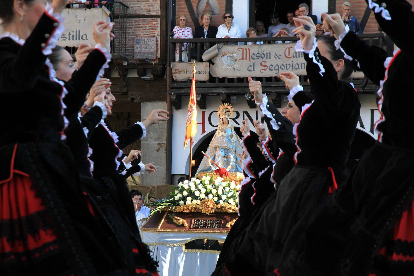 Finaliza la solemne novena de la patrona de Segovia, que ha sido acompañada por miles de segovianos en el traslado desde la Catedral