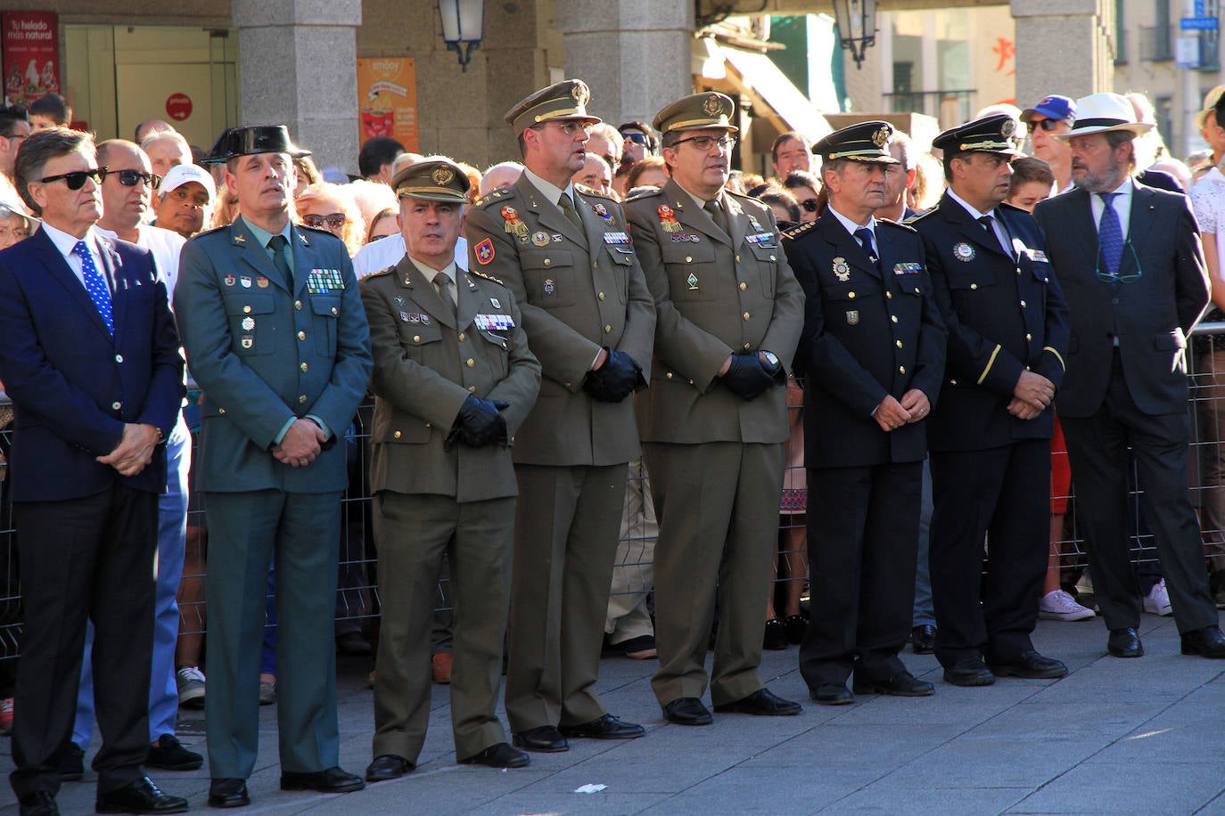 Finaliza la solemne novena de la patrona de Segovia, que ha sido acompañada por miles de segovianos en el traslado desde la Catedral