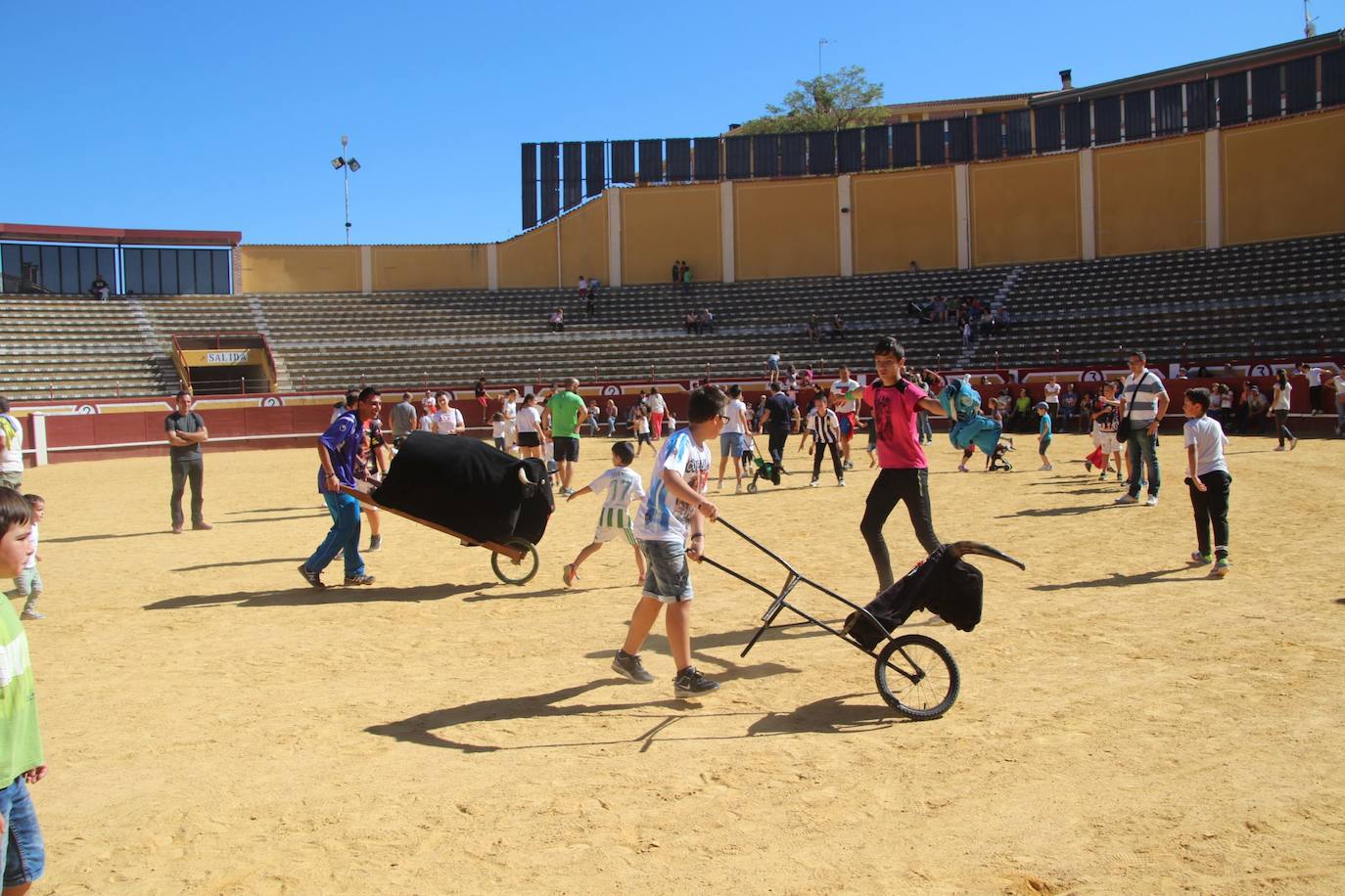 Fotos: Fiestas patronales de San Miguel Arcángel en Cuéllar
