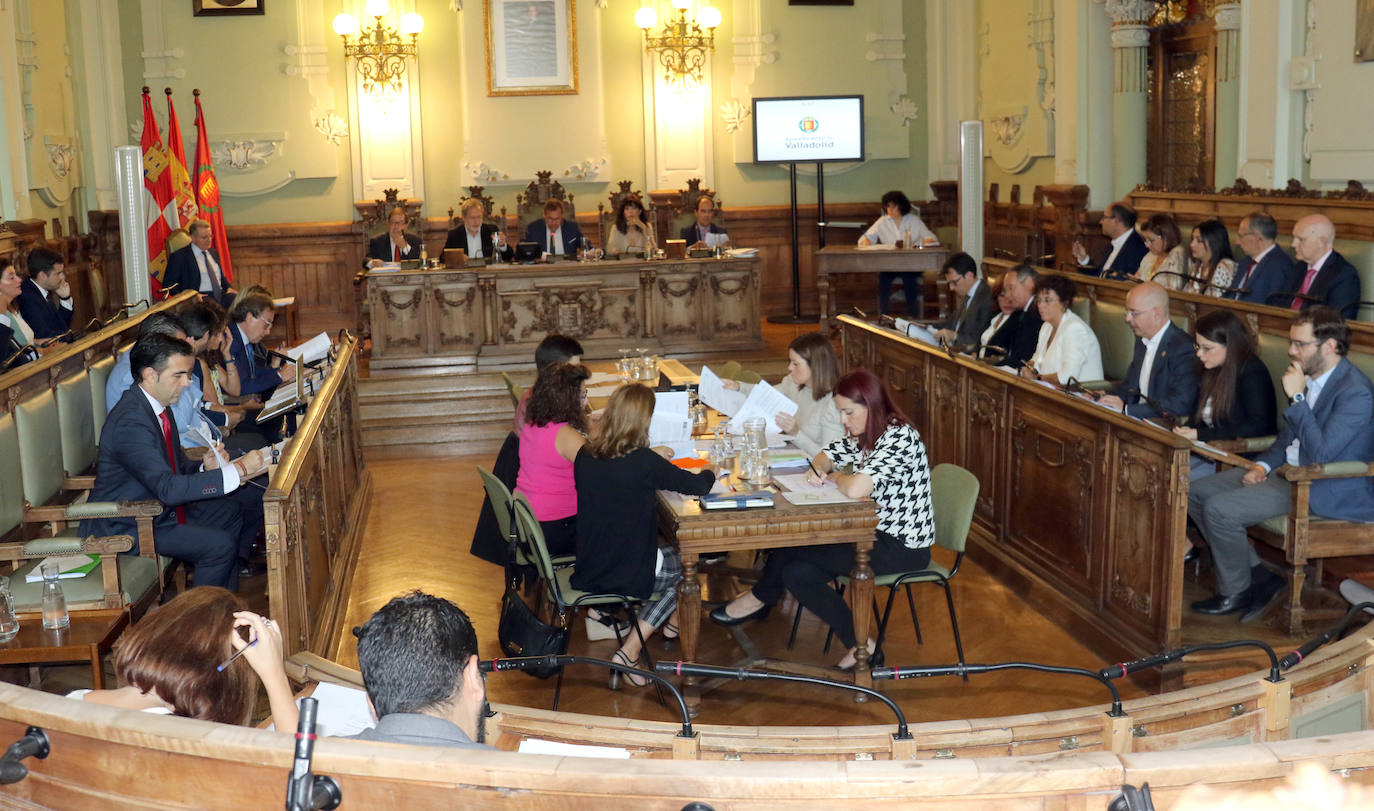 Pleno en el Ayuntamiento de Valladolid.