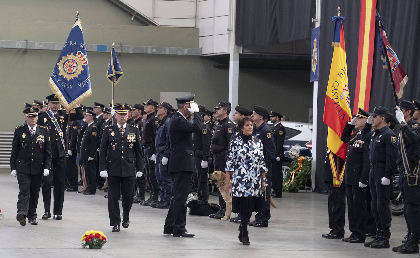 Celebración de los Ángeles Custodios, patrón de la Policía Nacional. 