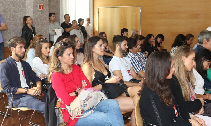 Está considerada la obra más representada del teatro danzado español. 'Medea', creada por José Granero con la ayuda de Miguel Narros y Manolo Sanlúcar para el Ballet Nacional y estrenada en 1984, se reestrena este fin de semana en el Teatro Calderón de Valladolid gracias al empeño de la compañía privada de Antonio Márquez.