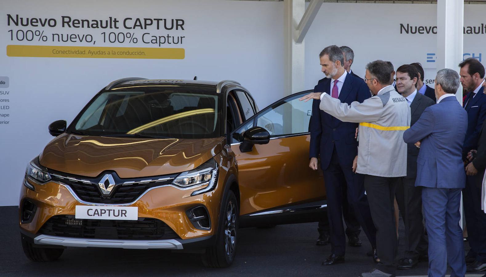Fotos: El Rey Felipe VI visita la factoría de carrocería y montaje de Renault Valladolid
