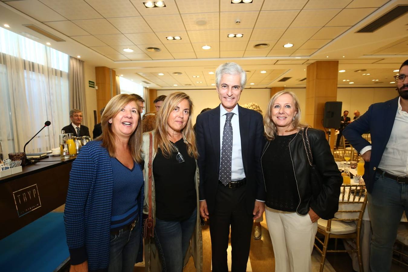 Fotos: Suárez Illana abre el Foro Económico en Salamanca