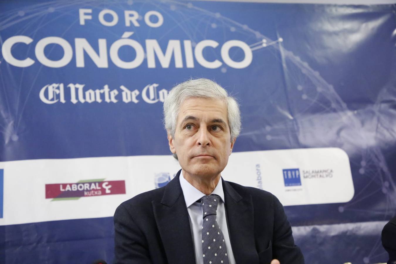 Fotos: Suárez Illana abre el Foro Económico en Salamanca