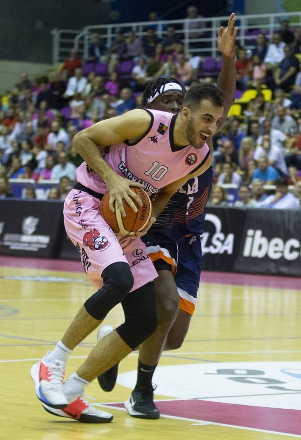 Un parcial de 21-1 en seis minutos le sirve para abrir brecha y deshacerse de un rival muy verde