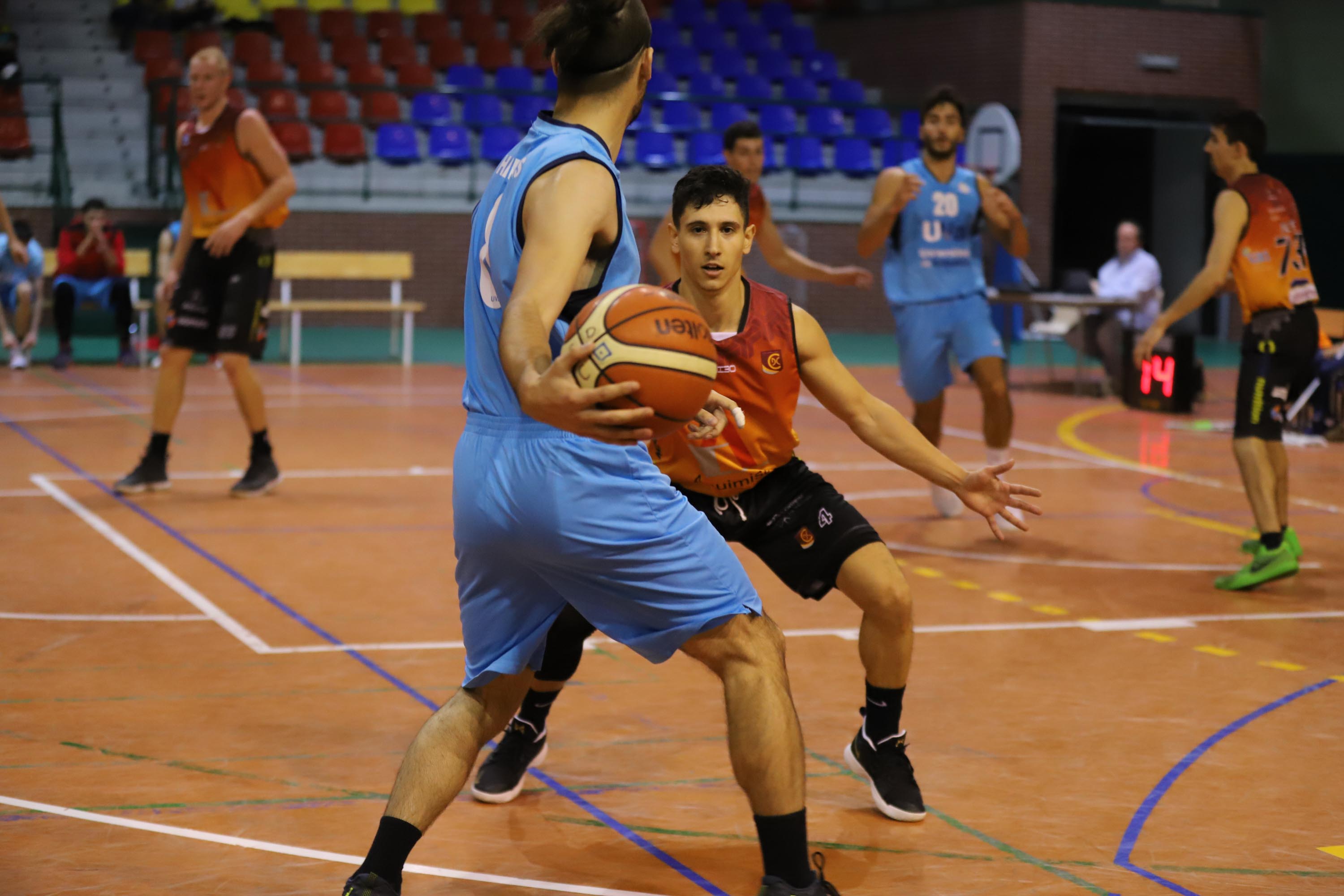 Aquimisa Carbajosa Basket- UVA de Valladolid. 