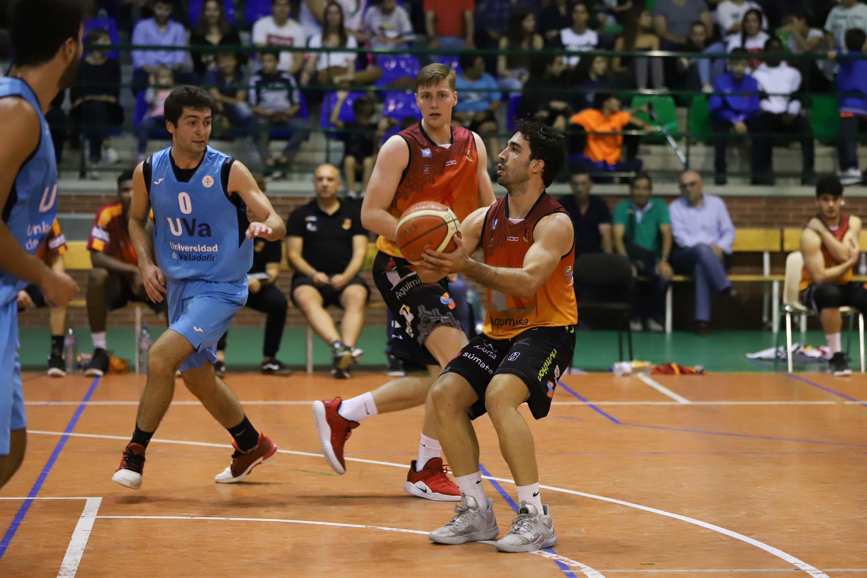 Aquimisa Carbajosa Basket- UVA de Valladolid. 
