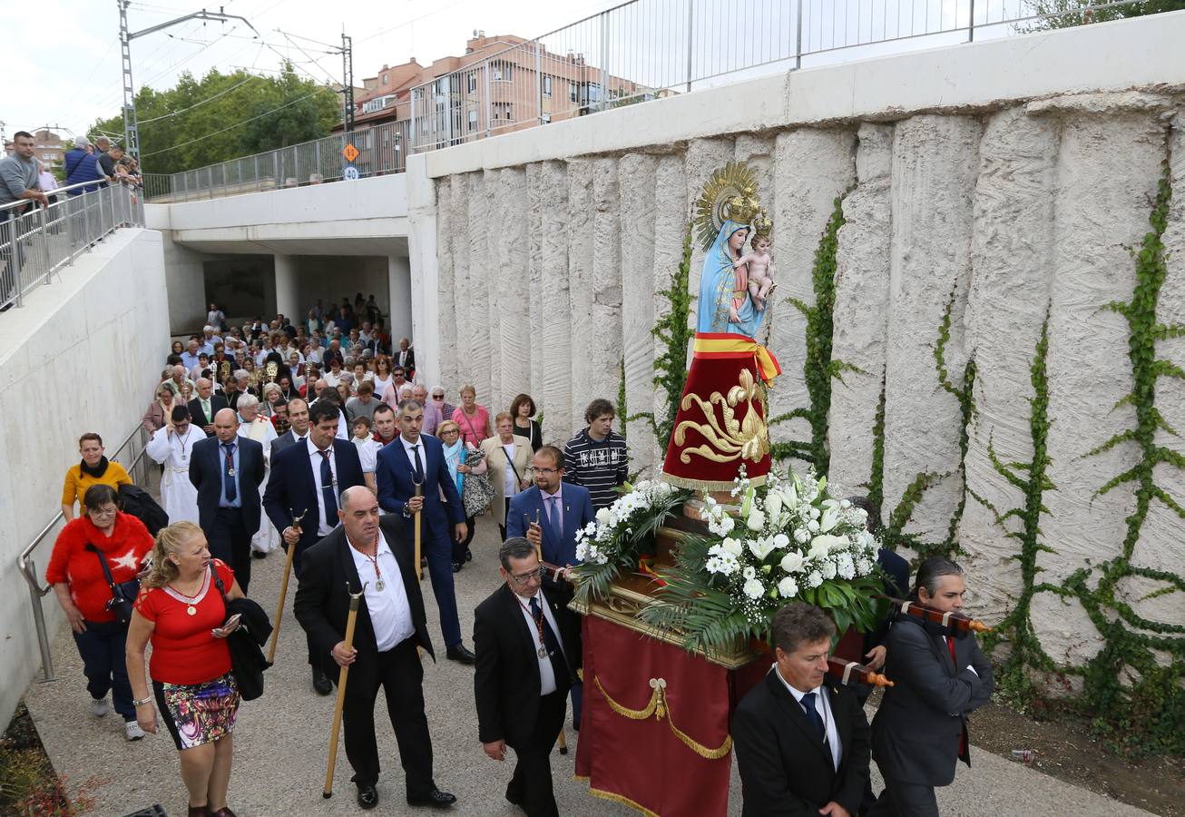 Fotos: Procesión de la Virgen del Pilar en el barrio de La Pilarica