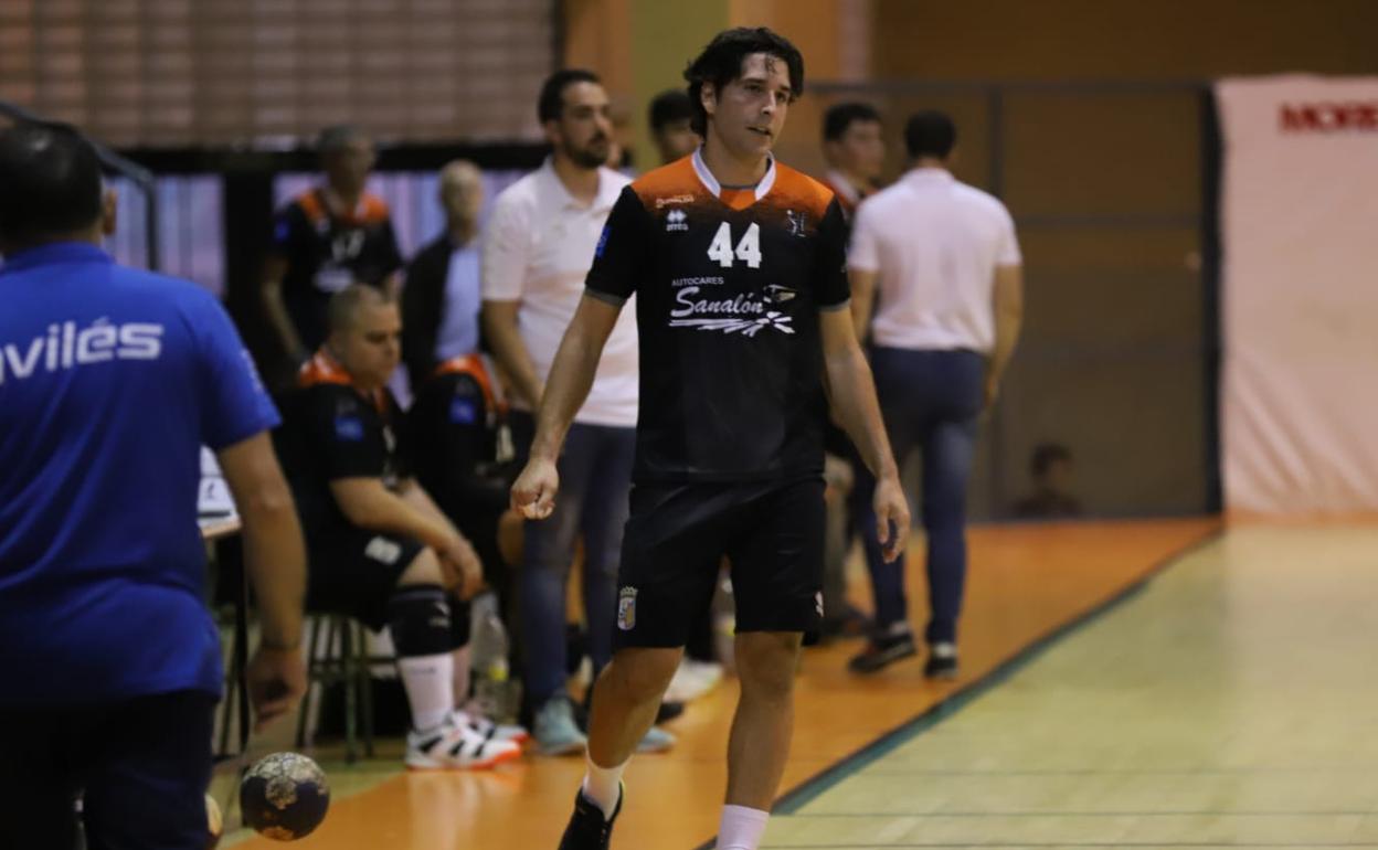 Sergio Mellado regresa a Guadalajara. 