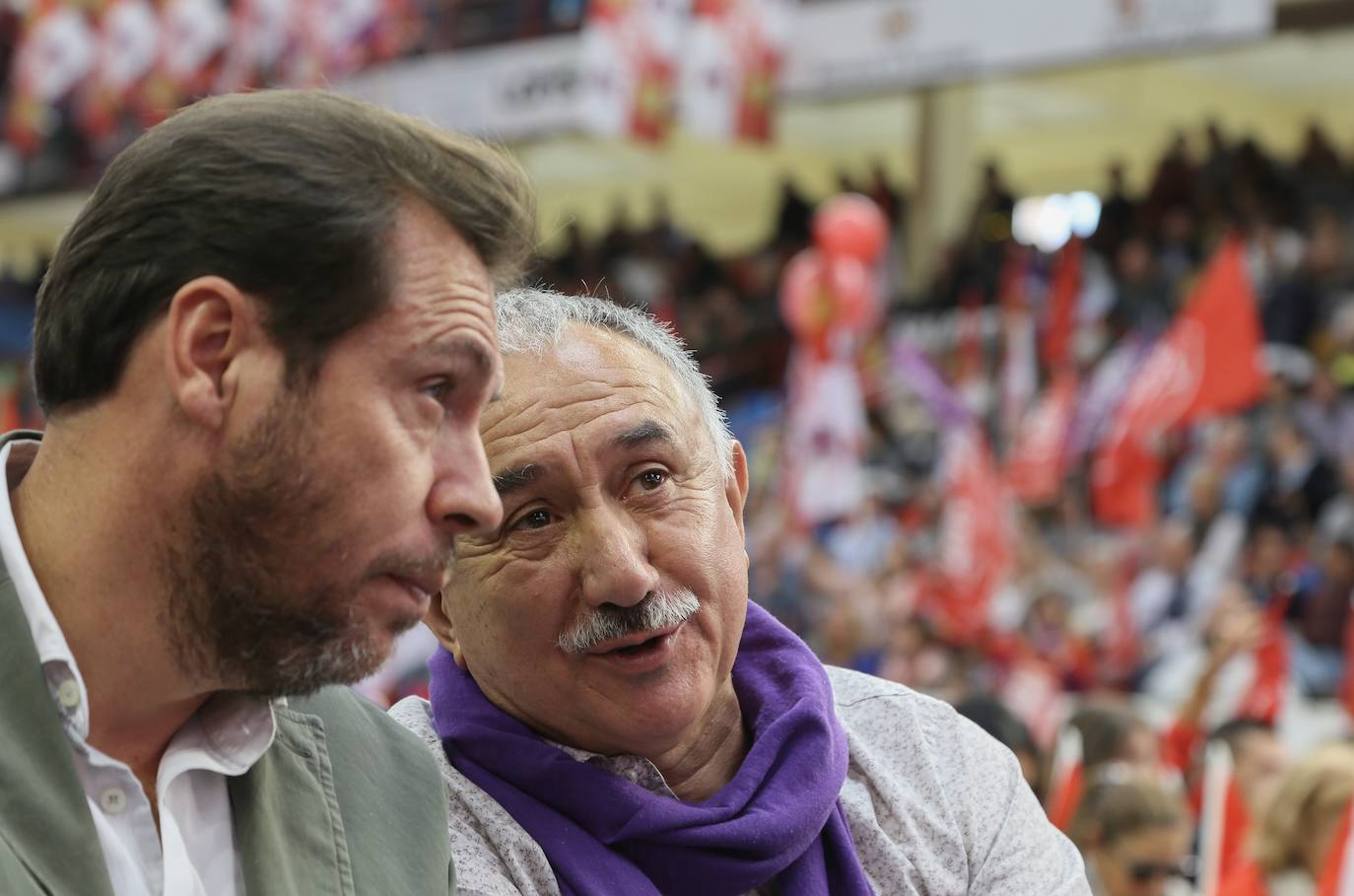 2.400 delegados sindicales de UGT de toda España se dan cita en el Polideportivo Huerta del Rey de Valladolid. 