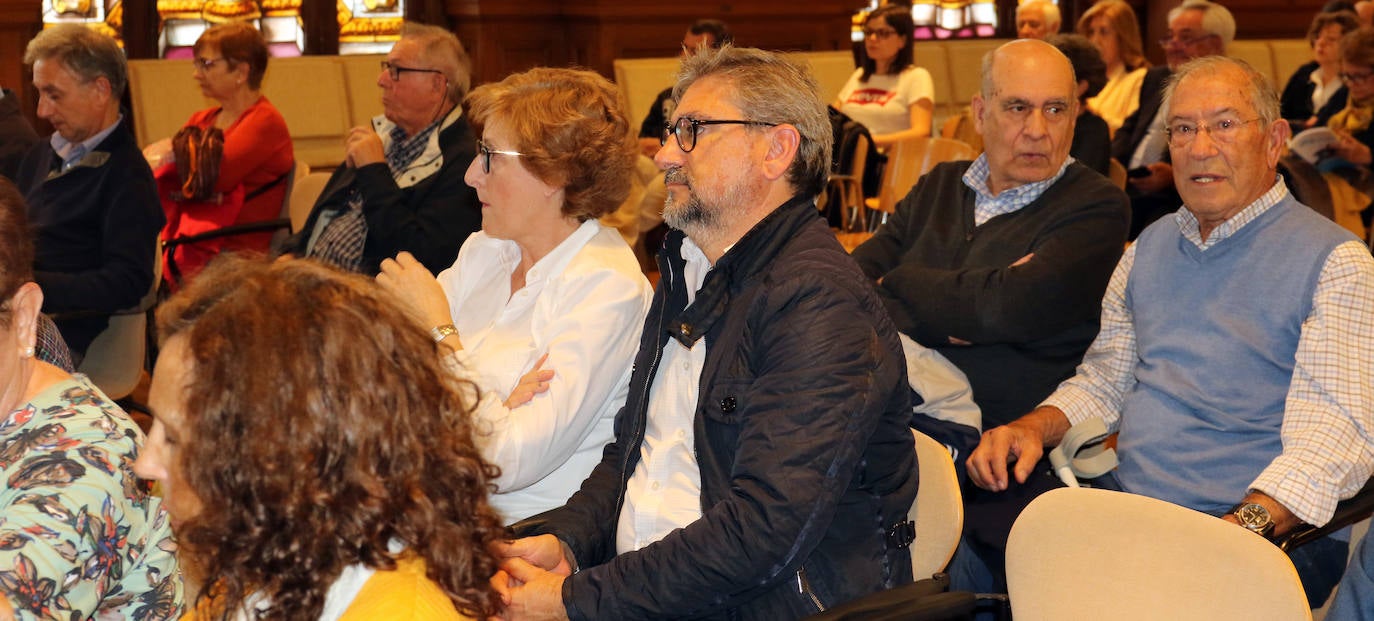 Presentación del libro 'Valladolid y sus ferias' del Periodista José Miguel Ortega, en el Aula de Cultura del Norte de Castilla.