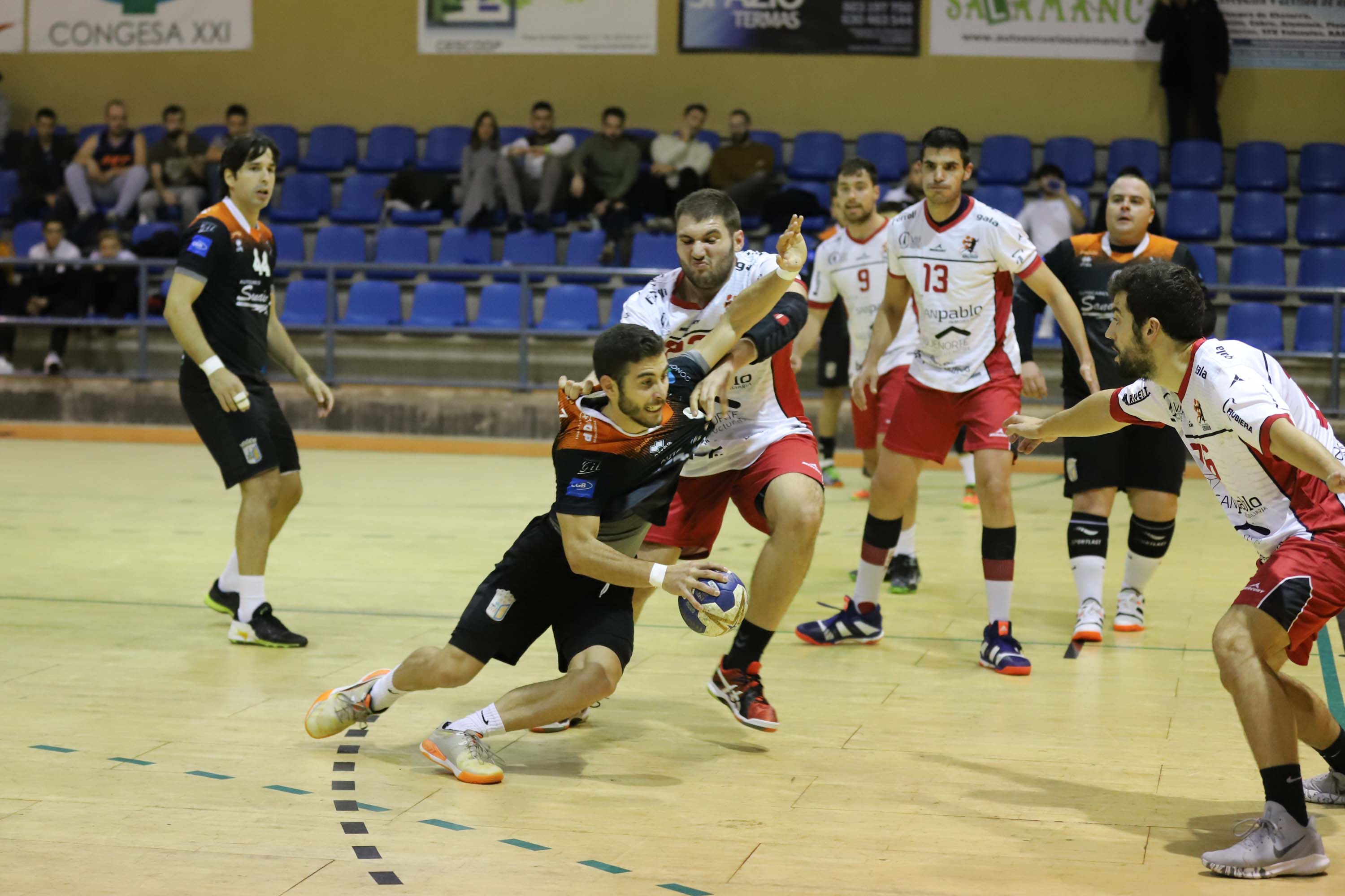 BM Salamanca - UBU San Pablo Burgos. 