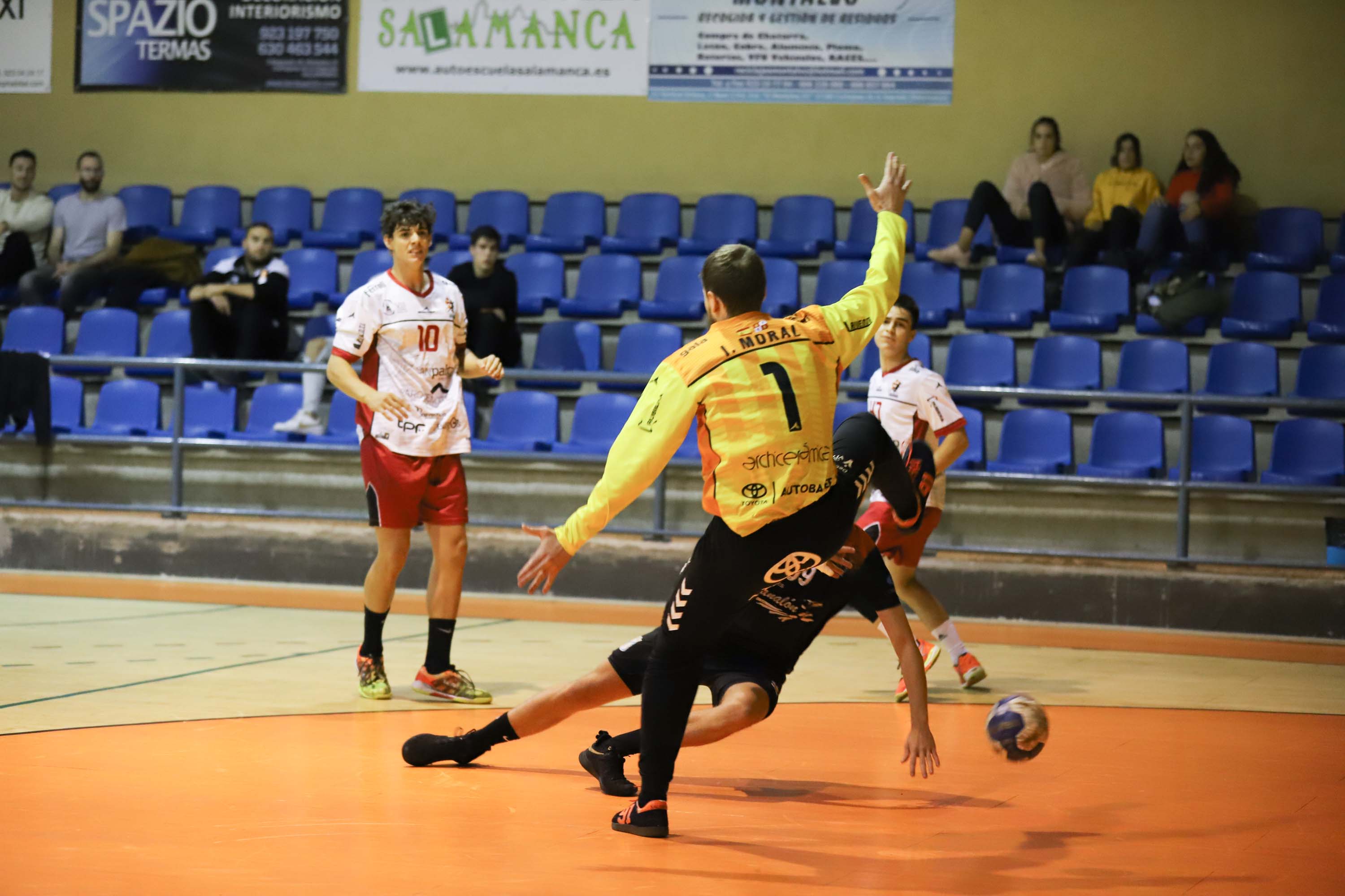 BM Salamanca - UBU San Pablo Burgos. 