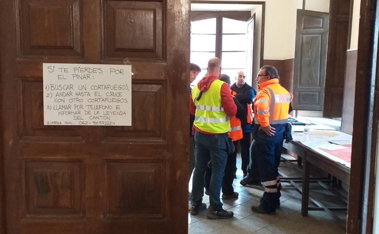 Coordinación para buscar al hombre desaparecido.