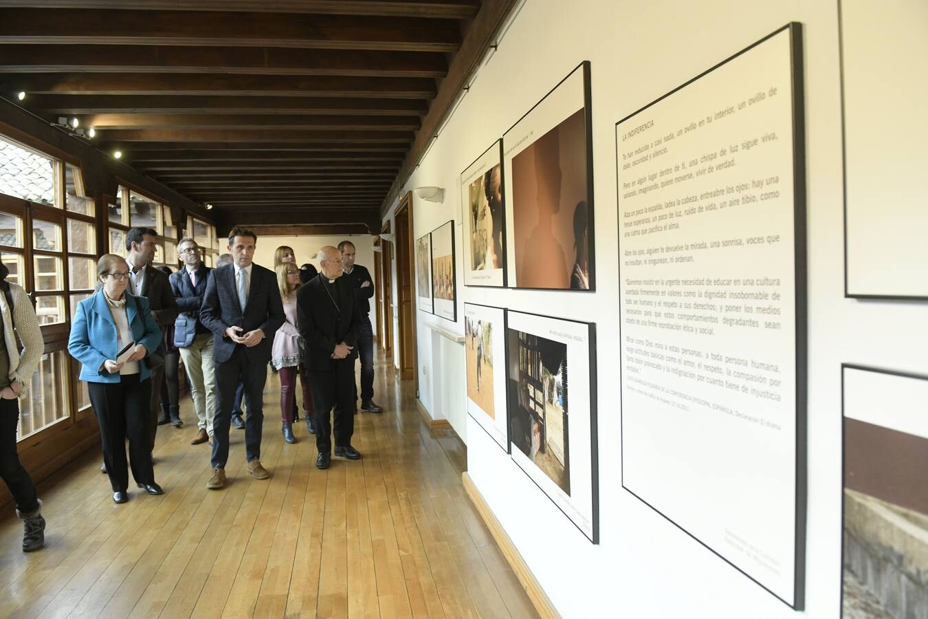 El presidente de la Diputación, Conrado Íscar, y el arzobispo de Valladolid, Ricardo Blázquez, presentan la muestra