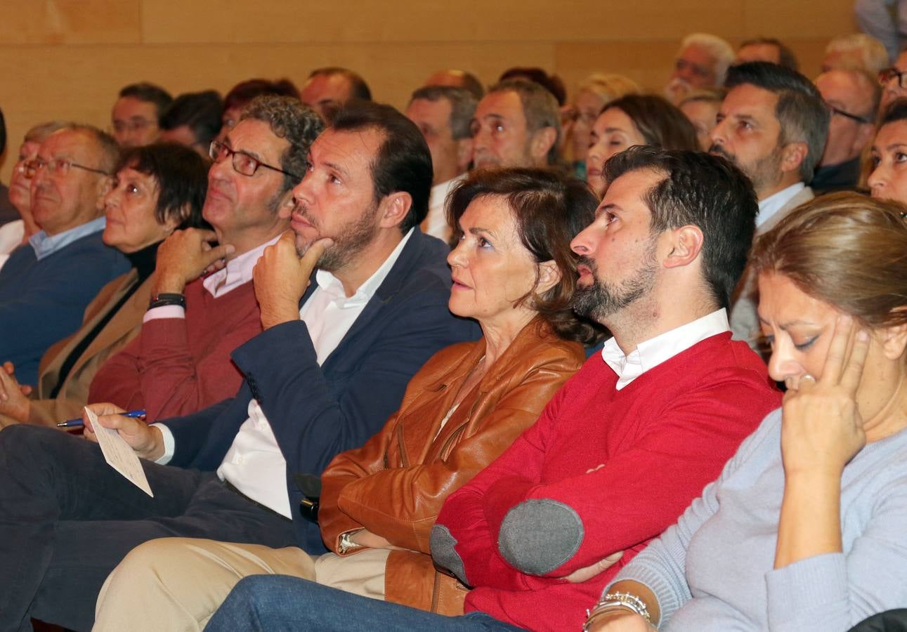 Fotos: Carmen Calvo participa en un acto del PSOE en Valladolid