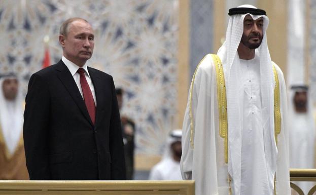 Putin y el príncipe Sheikh Mohammed bin Zayed Al Nahyan.