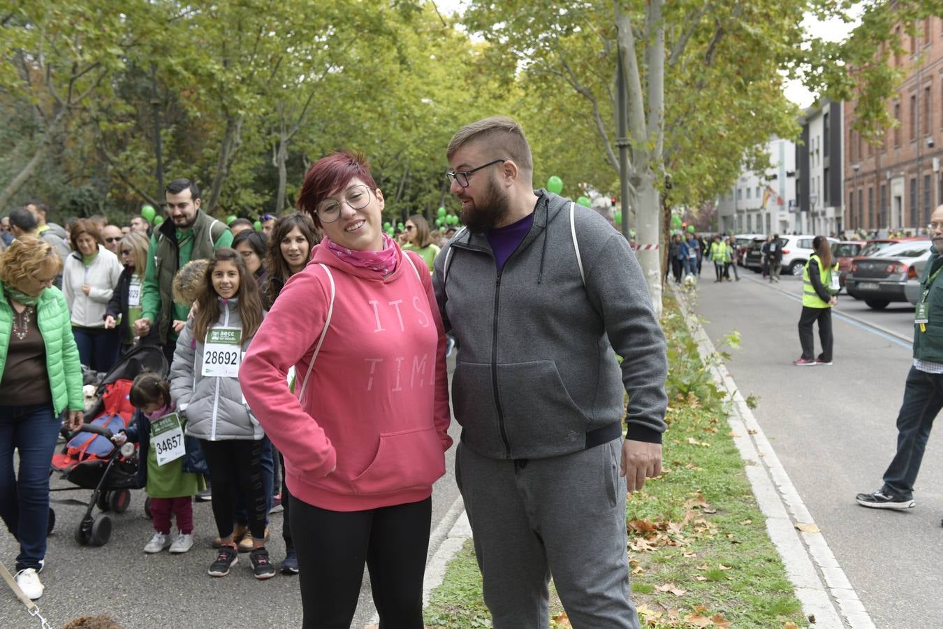 Participantes de la marcha contra el cáncer. 