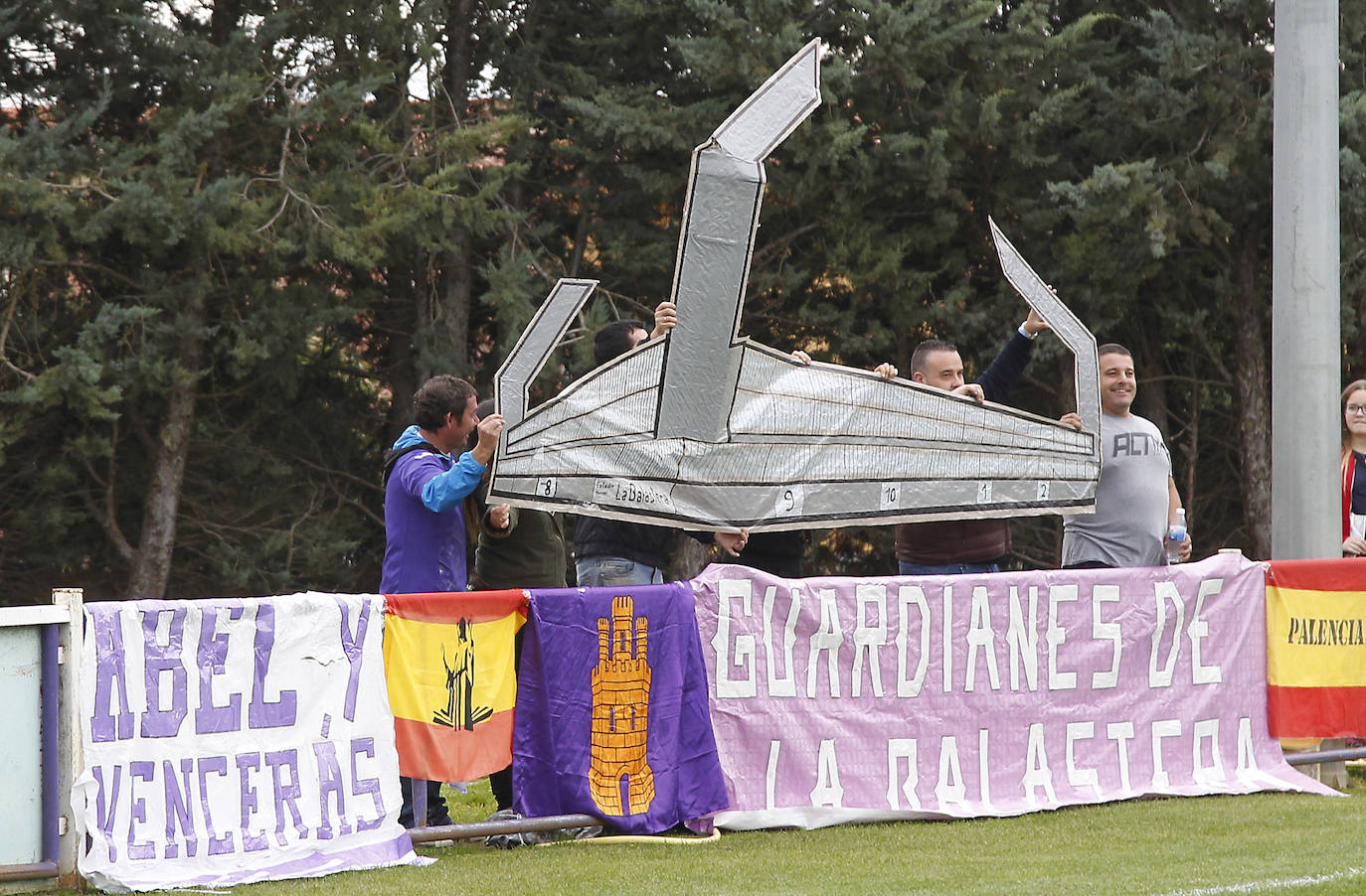 El derbi disputado en Becerril dió la victoria al Cristo. 