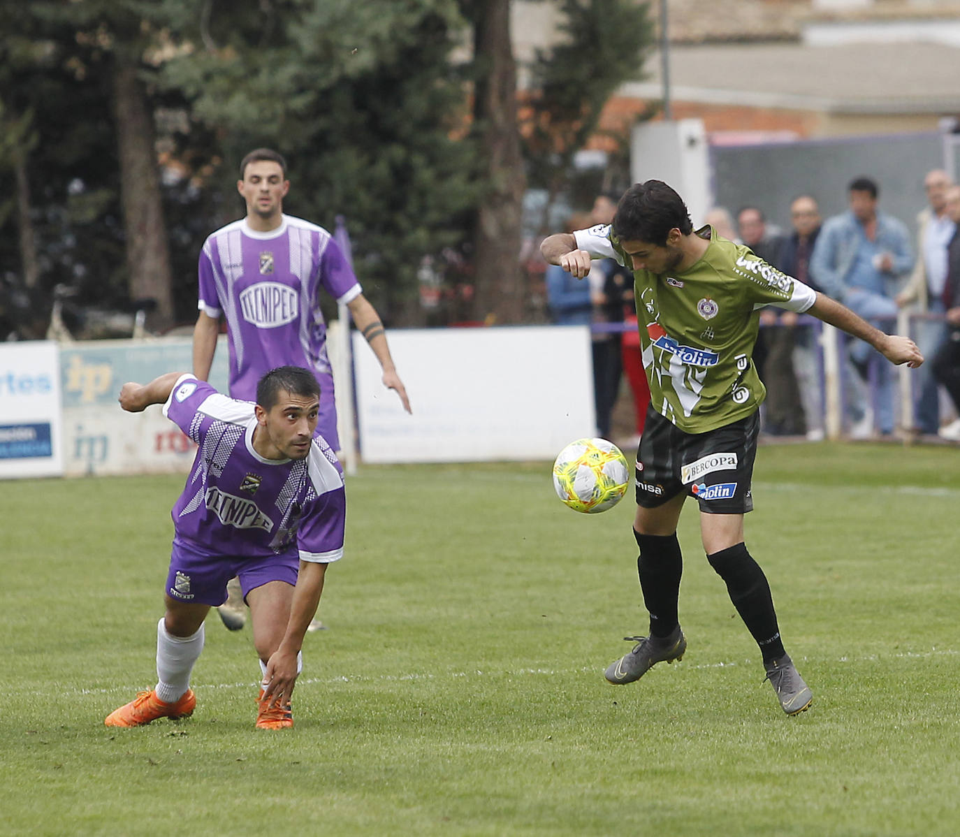 El derbi disputado en Becerril dió la victoria al Cristo. 