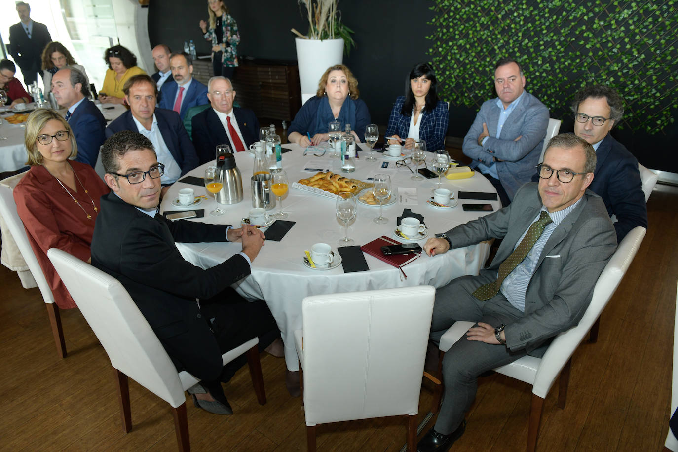 El consejero de Empleo e Industria, Germán Barrios, ha protagonizado la sesión matutina del Foro Económico de El Norte de Castilla. El acto se ha celebrado en el Pabellón de Cristal del Museo de la Ciencia de Valladolid este martes 29 de octubre.