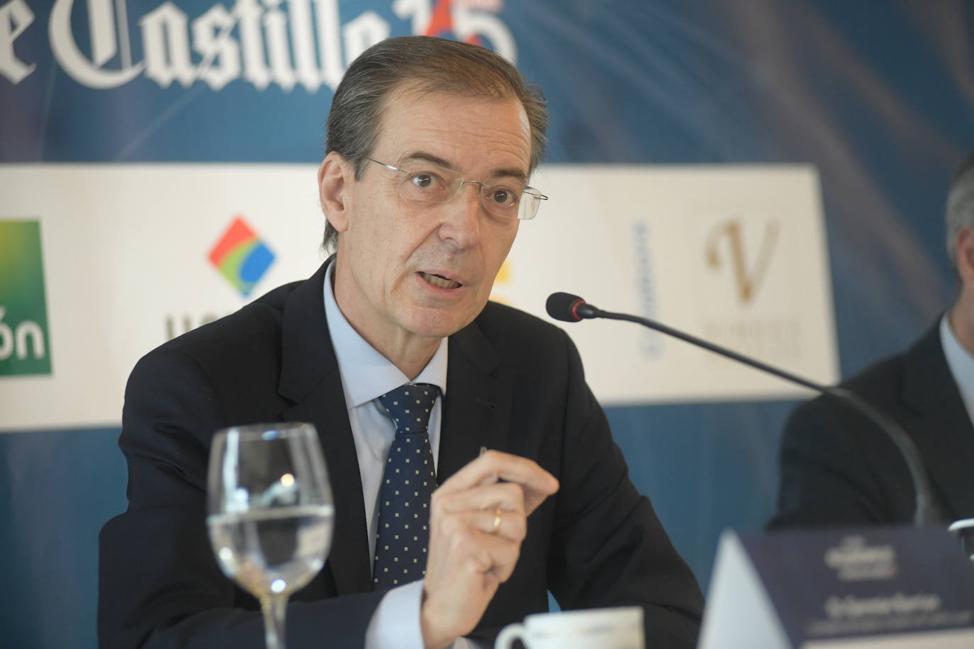 El consejero de Empleo e Industria, Germán Barrios, ha protagonizado la sesión matutina del Foro Económico de El Norte de Castilla. El acto se ha celebrado en el Pabellón de Cristal del Museo de la Ciencia de Valladolid este martes 29 de octubre.