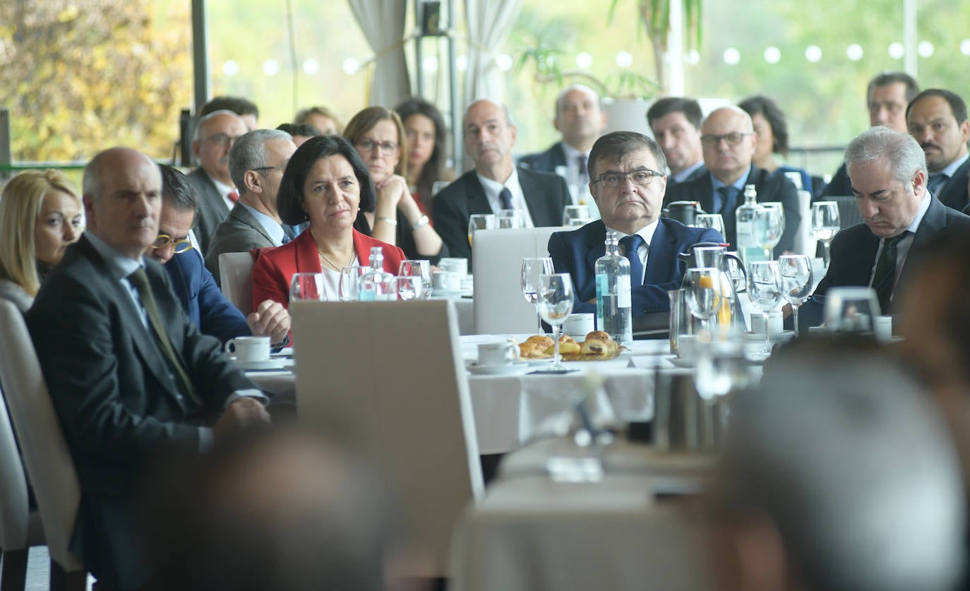 El consejero de Empleo e Industria, Germán Barrios, ha protagonizado la sesión matutina del Foro Económico de El Norte de Castilla. El acto se ha celebrado en el Pabellón de Cristal del Museo de la Ciencia de Valladolid este martes 29 de octubre.