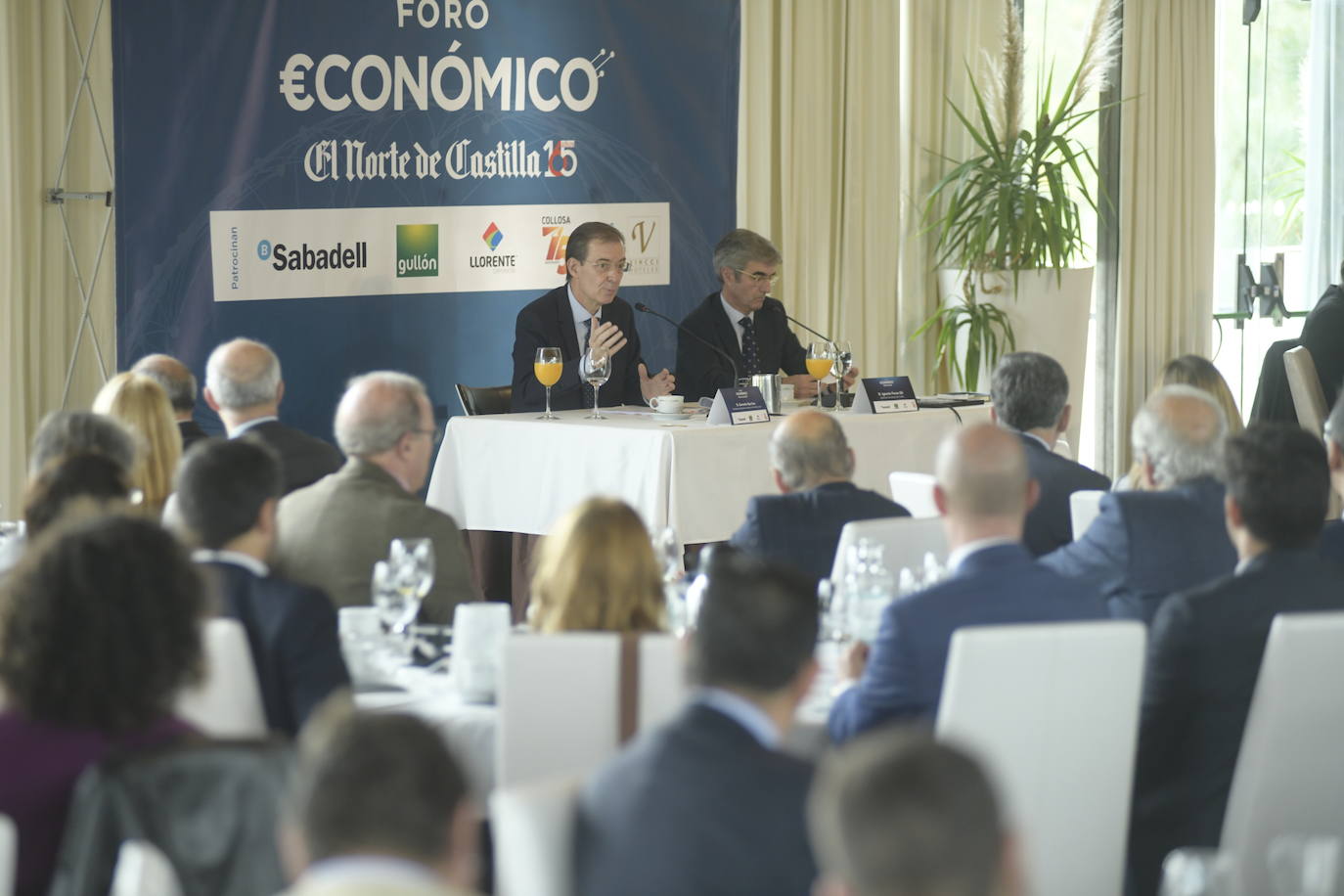 El consejero de Empleo e Industria, Germán Barrios, ha protagonizado la sesión matutina del Foro Económico de El Norte de Castilla. El acto se ha celebrado en el Pabellón de Cristal del Museo de la Ciencia de Valladolid este martes 29 de octubre.