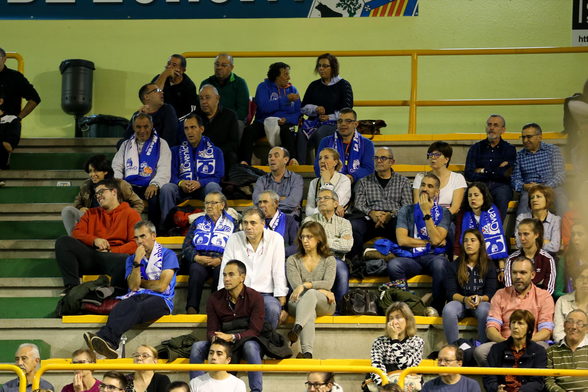 Fotos: Partido del CB Avenida ante el Uni Gyor Mely-Ut húngaro