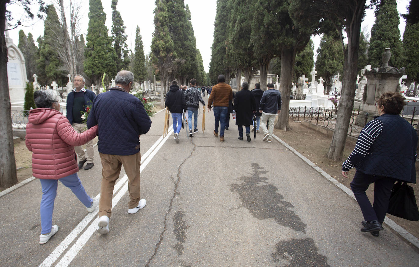 El cementerio del Carmen el Día de Todos los Santos. 