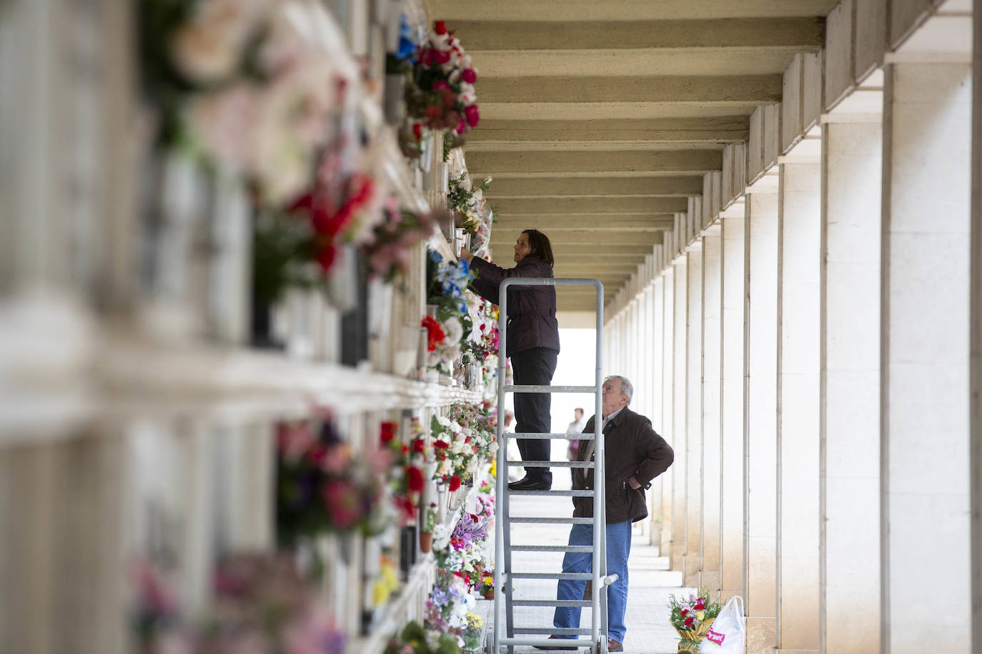 El cementerio del Carmen el Día de Todos los Santos. 